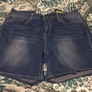 Plus-size jean shorts